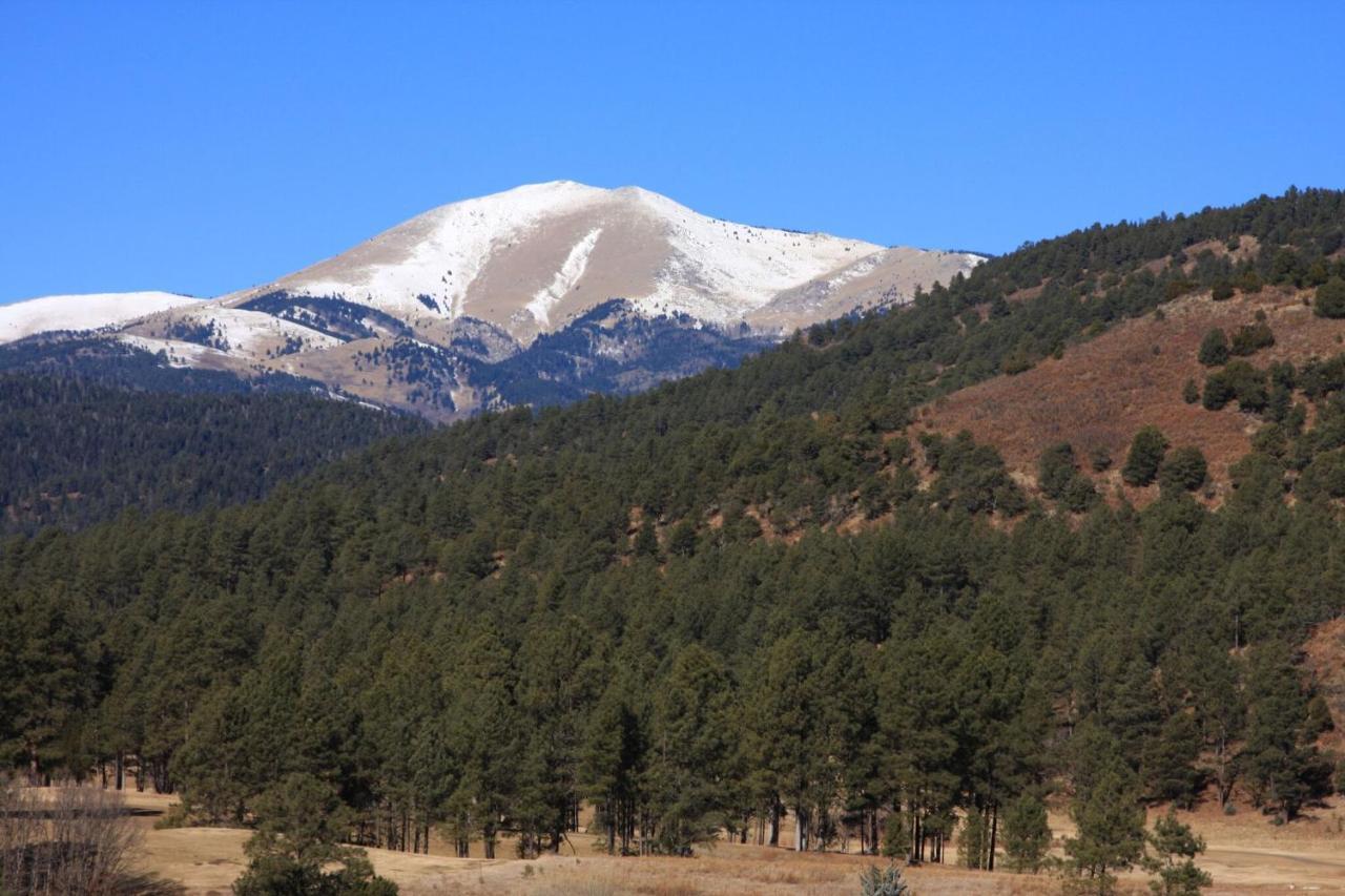 Apache Village 3, Queen Bed, Midtown, Sleeps 2 Ruidoso Bagian luar foto